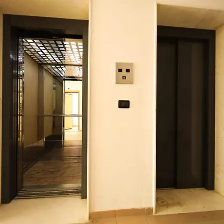Keivin 4 Apartment